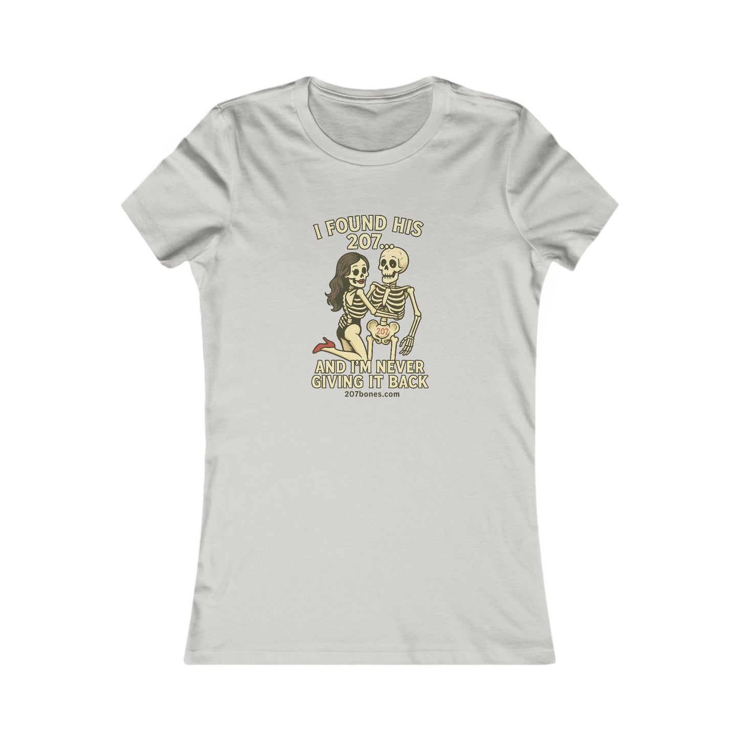 Skeleton Love Tee - Fun Halloween Shirt for Women, Perfect for Parties, Spooky Season, Gifts, Casual Wear