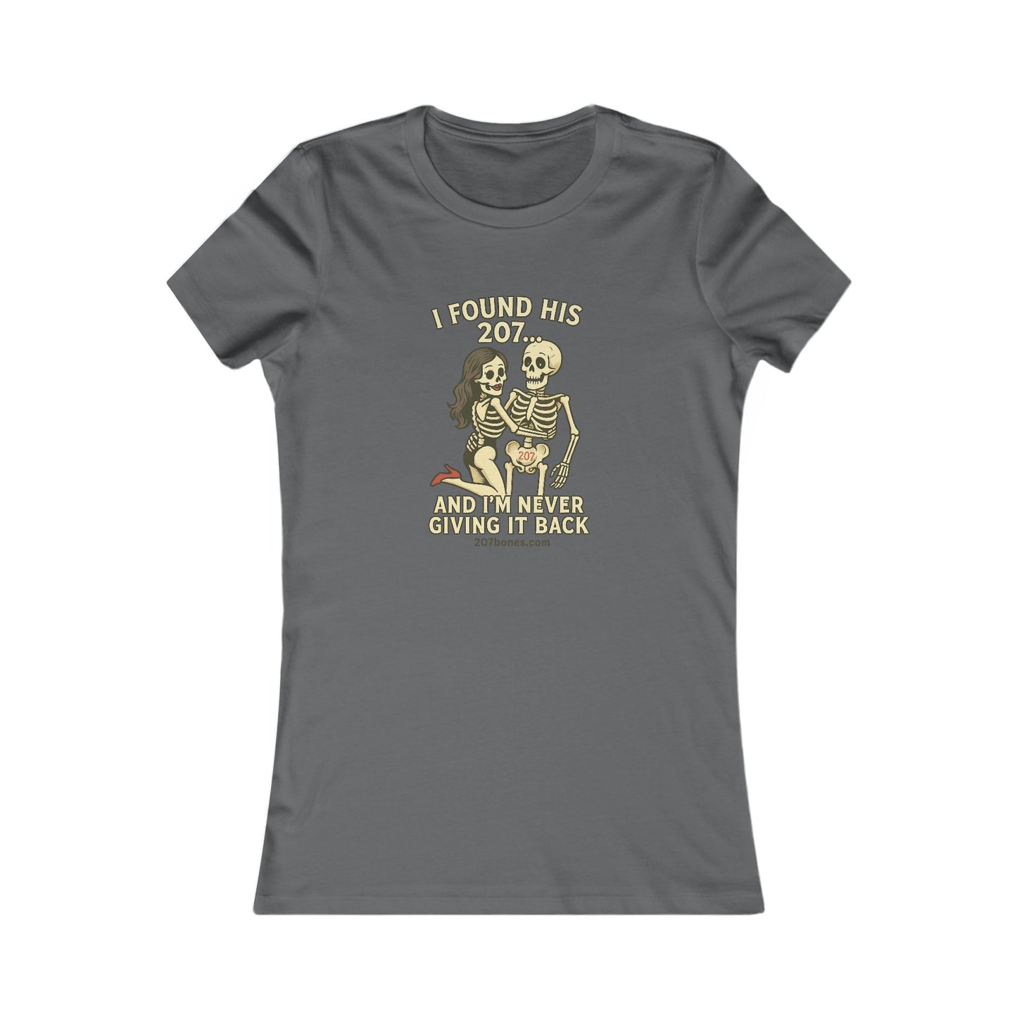 Skeleton Love Tee - Fun Halloween Shirt for Women, Perfect for Parties, Spooky Season, Gifts, Casual Wear