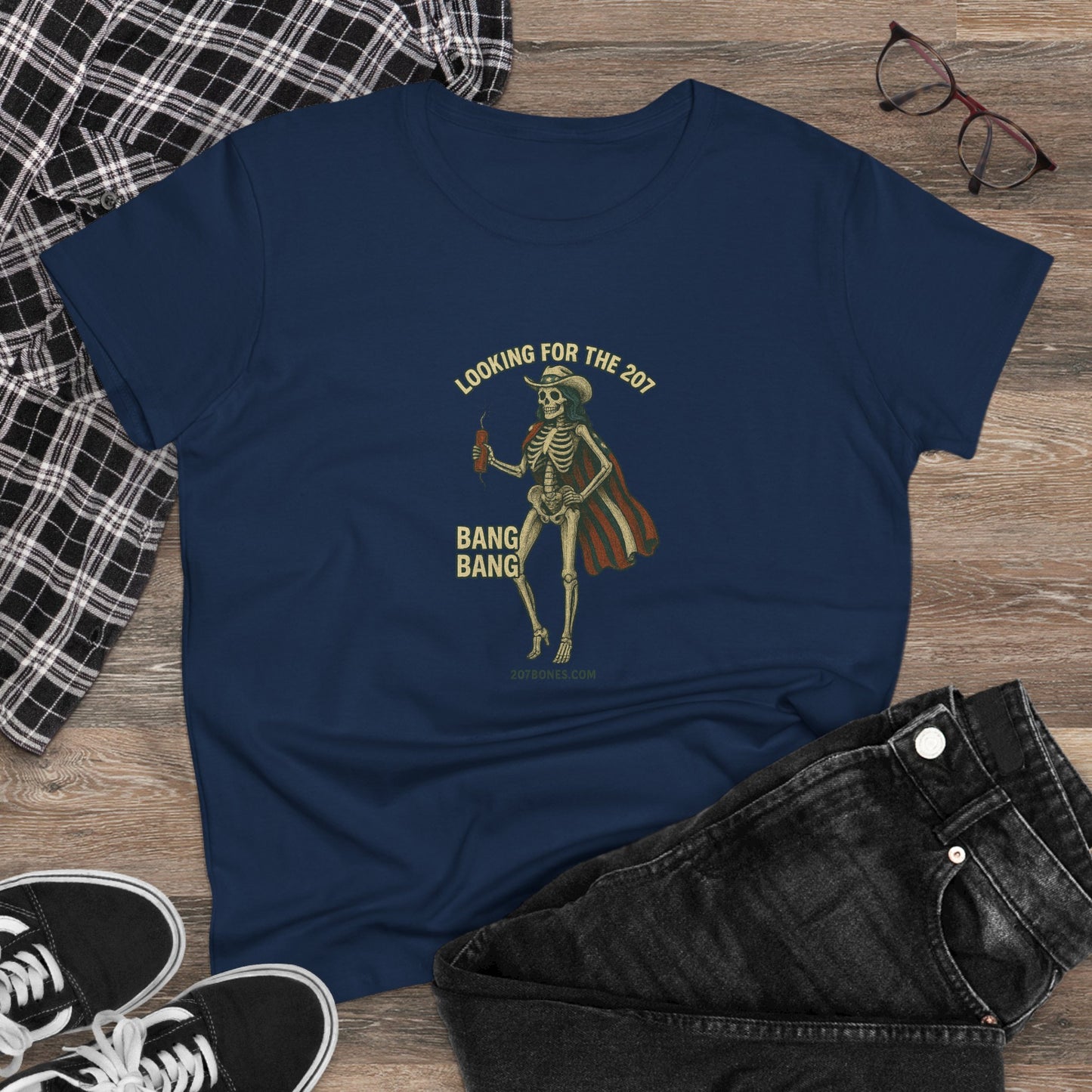 Retro Graphic Tee for Women - Perfect for Casual Wear, Gifts, and Celebrations