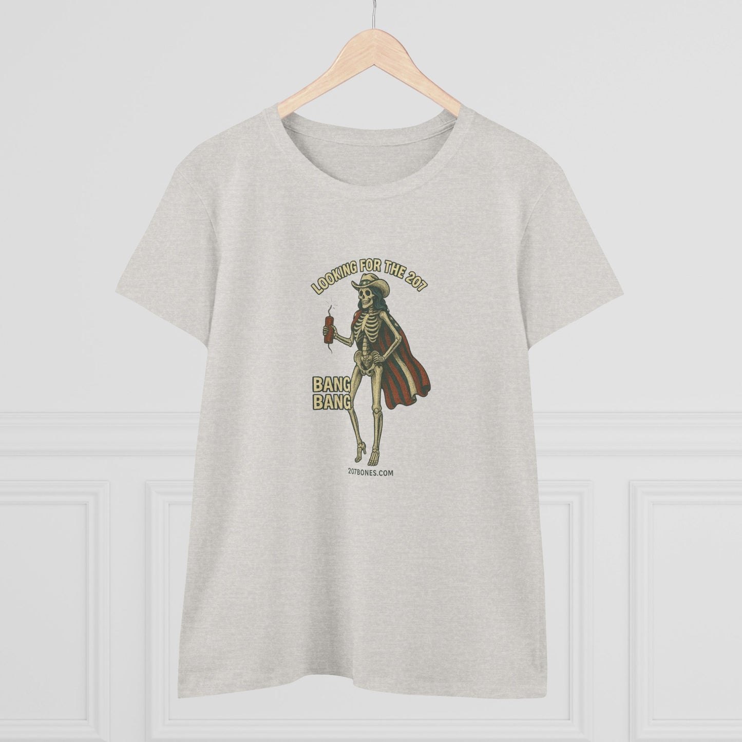 Retro Graphic Tee for Women - Perfect for Casual Wear, Gifts, and Celebrations