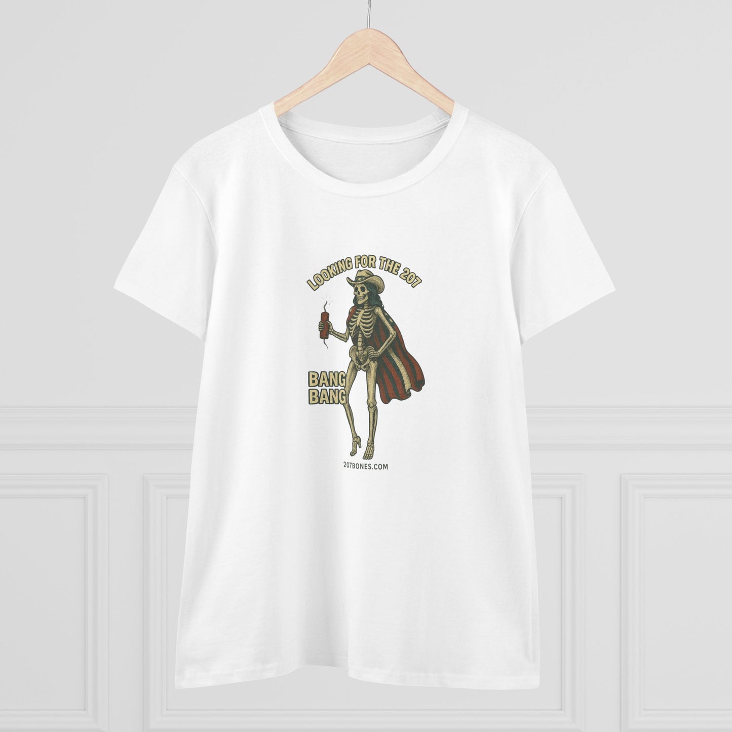 Retro Graphic Tee for Women - Perfect for Casual Wear, Gifts, and Celebrations